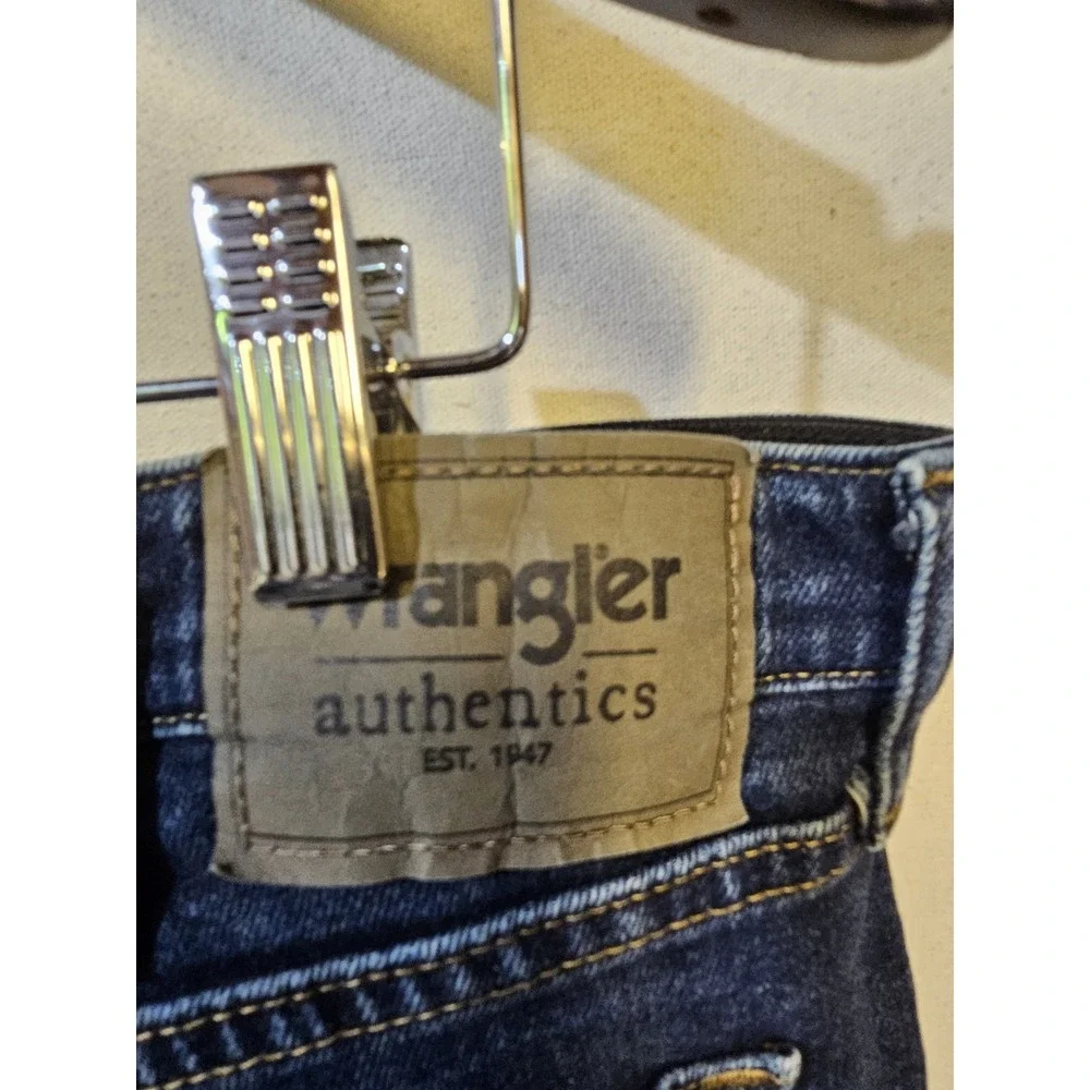 Wrangler Men's Authentics Reg Fit Straight Leg Jeans Blue 36x34‎